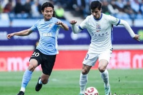 集结日中超焦点战；上海申花防线松动；媒体盛赞；训练强度明显提升的简单介绍