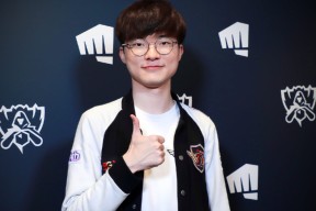 男篮今晚热身赛名单